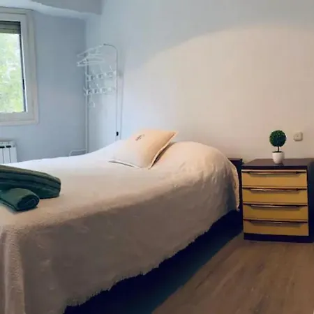 Familiar Y Agradable *